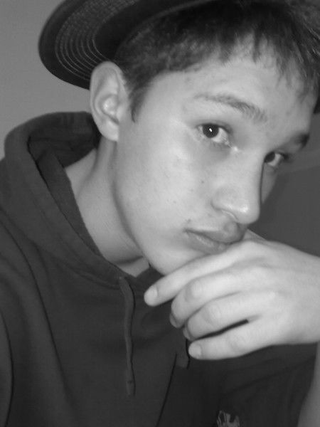 Валик Саёров