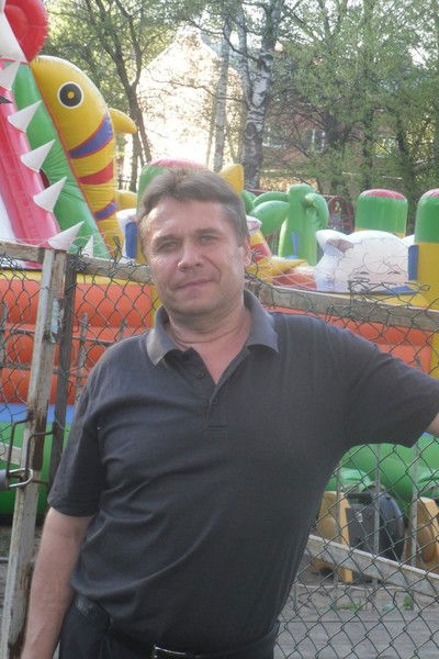 Сергей Карелин