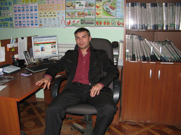 Динар Ахметов