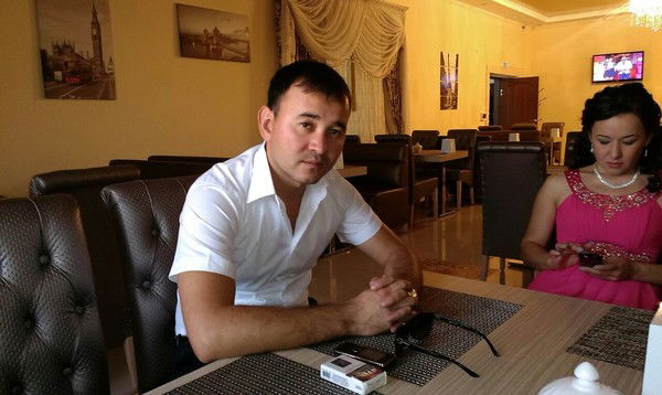 Мерседес Бенс