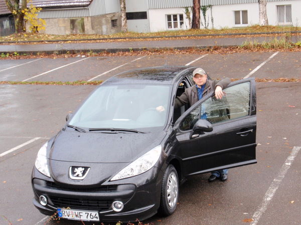 Женя Романов