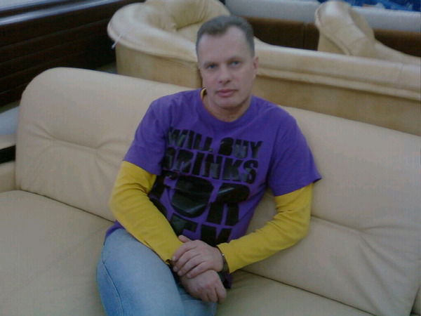 Денис Илюхин