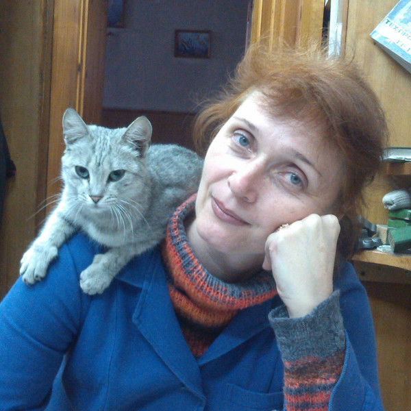 Лариса Котухова