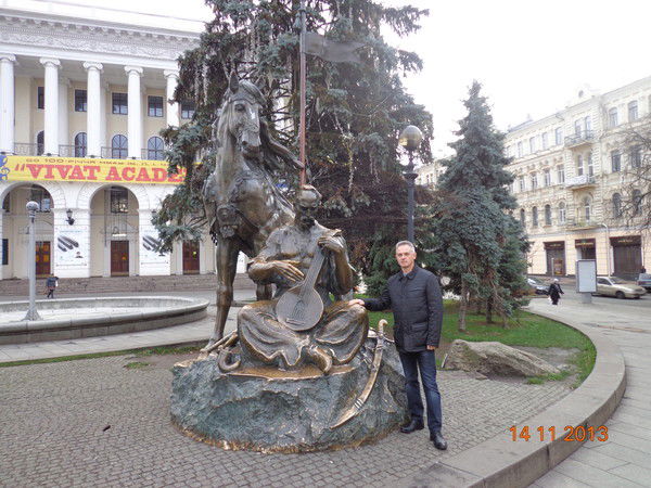 Геннадий Попадинец