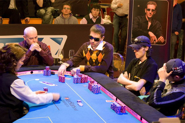 Саша Плотников