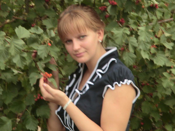 Анюта Киселева(Еращук)