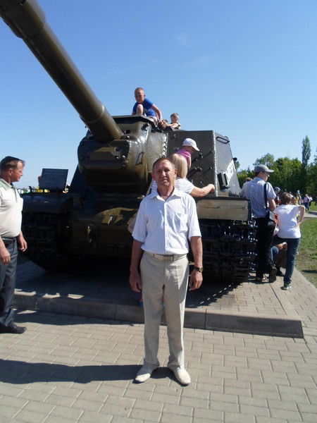 Виктор Панарин