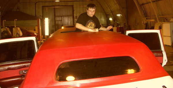 Олег Компаниец