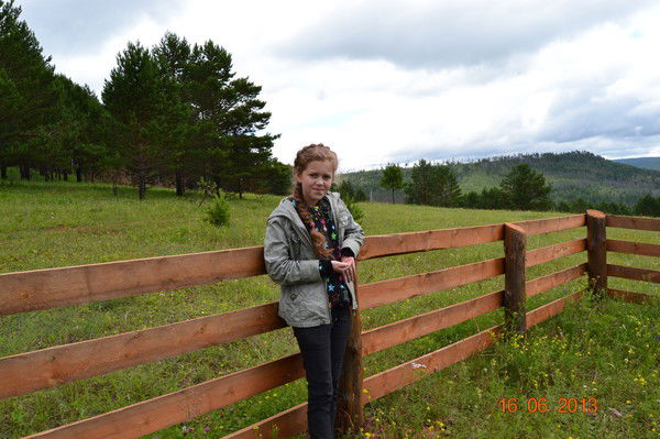 Анюта Дубовец