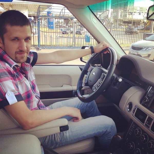 Неизвестно Неизвестно