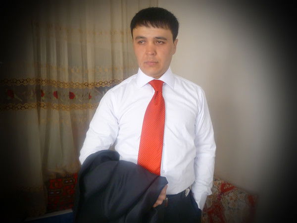 Азимжон Сапаев