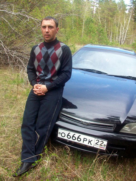 Александрняев Слюняев