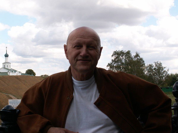 Алексей Зюзин