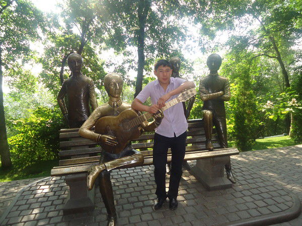 Улан Молдабеков