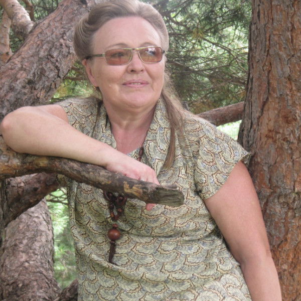 Зинаида Левенец