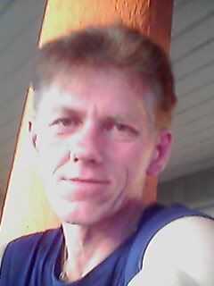 Андрей Левкин