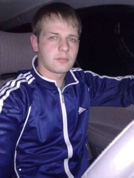 Александр Сулейманов