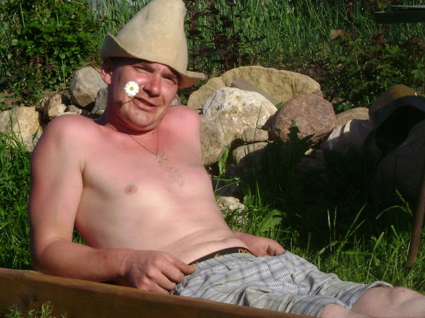 Иван Володин