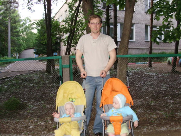 Николай Вастров