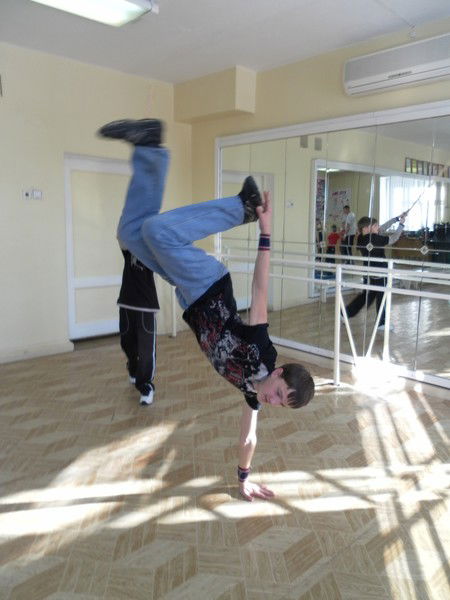 Олег Сарапулов