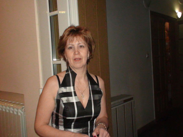 Савинова Любовь