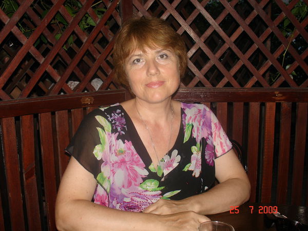 Лариса Куляс