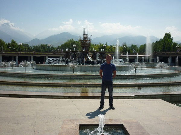 Николай Кнауб