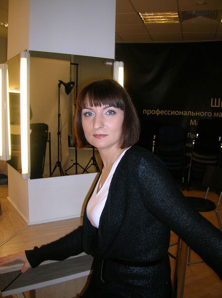 Елена Баздерова