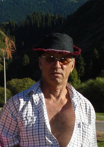 Юра Остапов