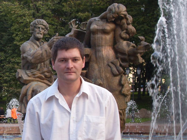 Юрий Рискулов