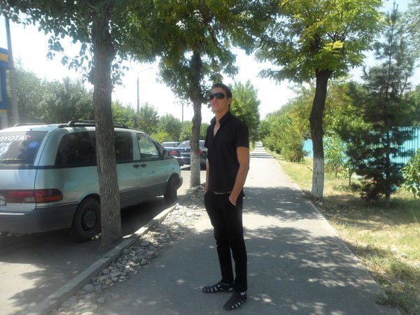 Данияр Саипов