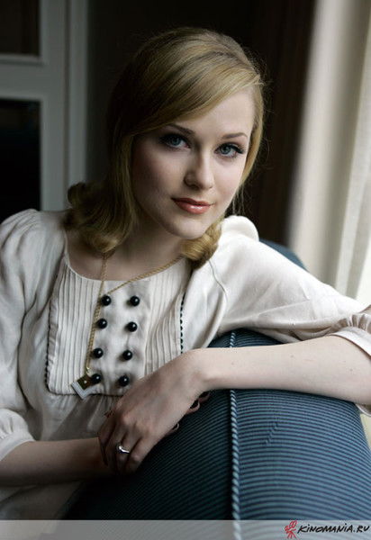 Елена Манцерова