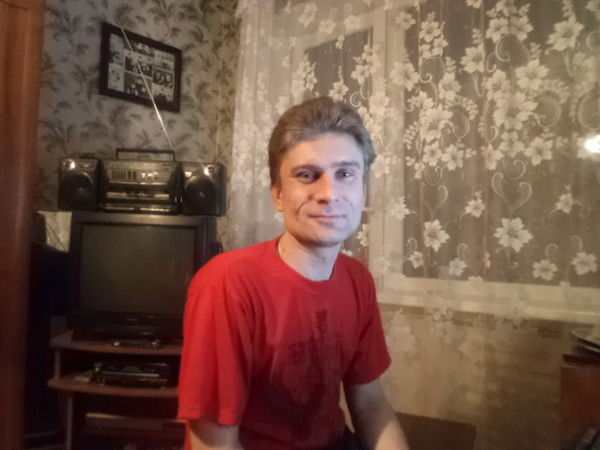 Андрей Котов