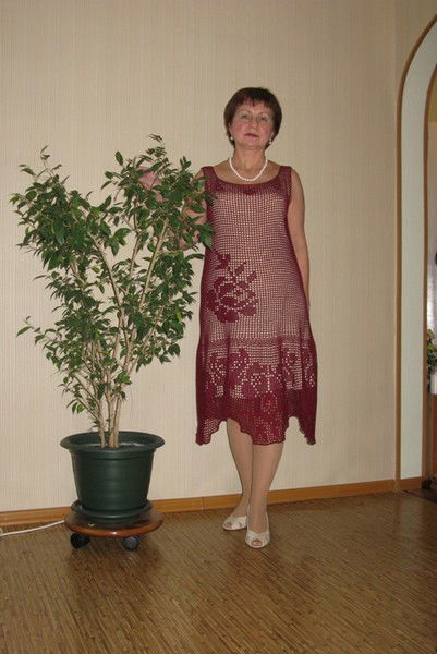 Лариса Светлакова