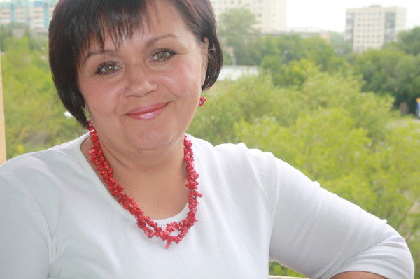 Елена Плешкова