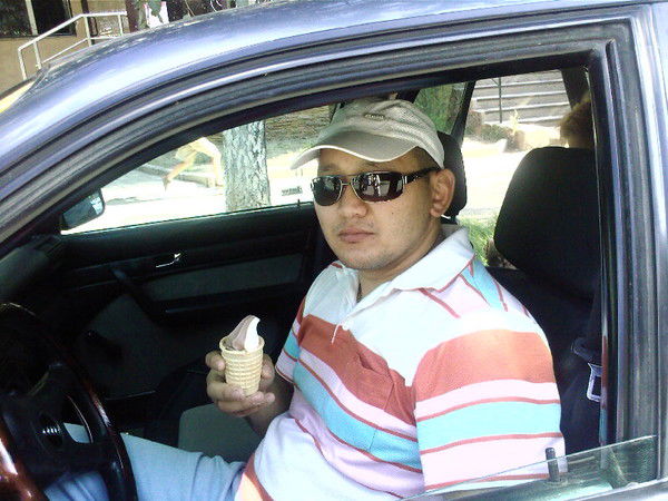 Ержан Бозаев