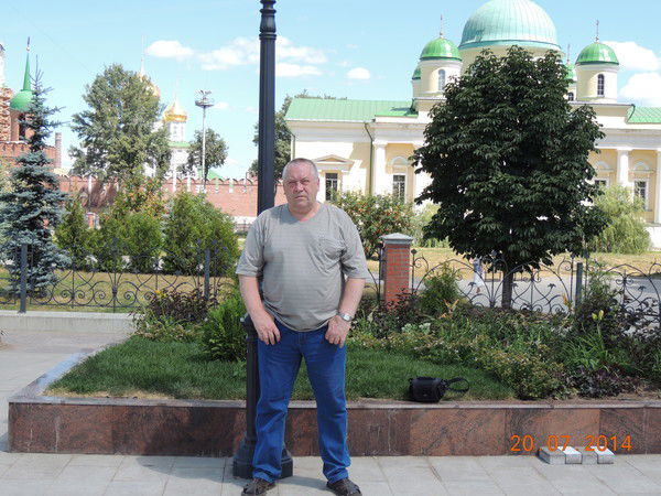 Александр Мельников