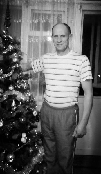 Евгений Пахомов