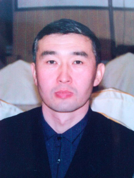 Достияр Карабаев