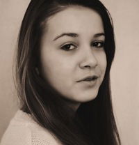 Аліна Животівська