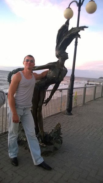 Антон Шептухов