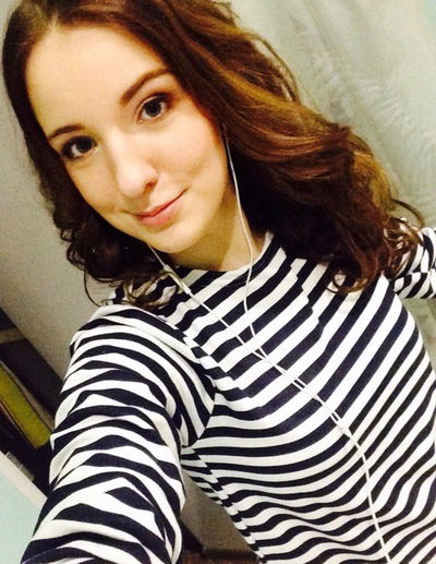 Лиза Голубенко