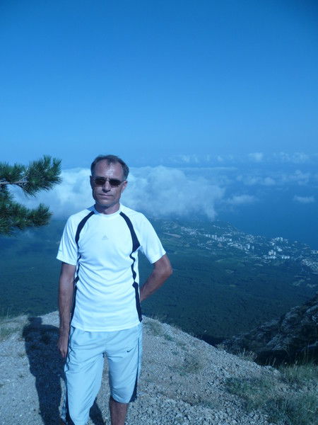 Виктор Кондратенко