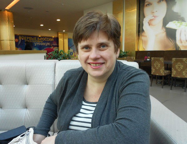 Елена Шаракова