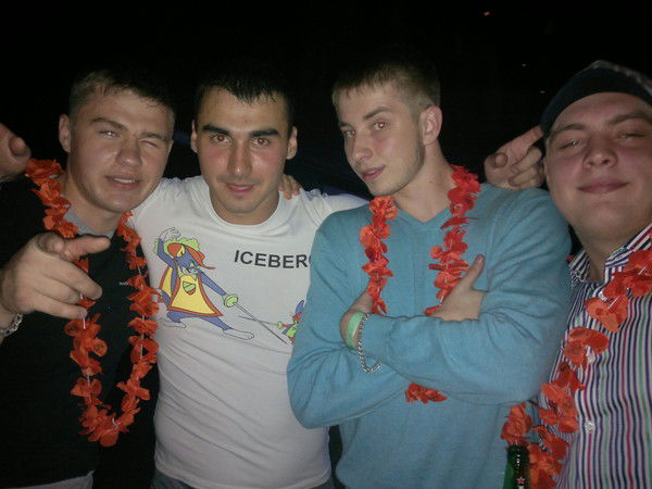 Максим Сидоренко