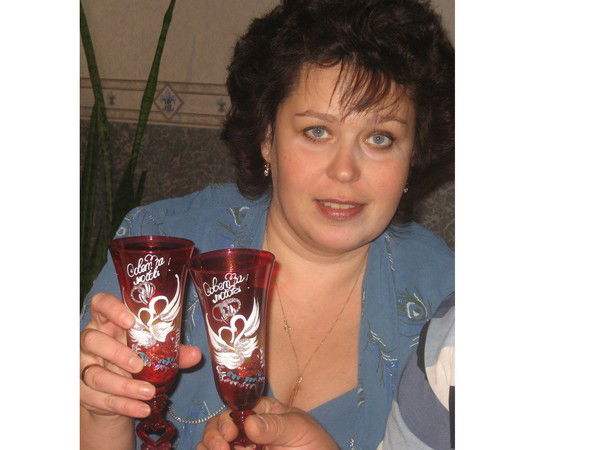 Елена Долгополова