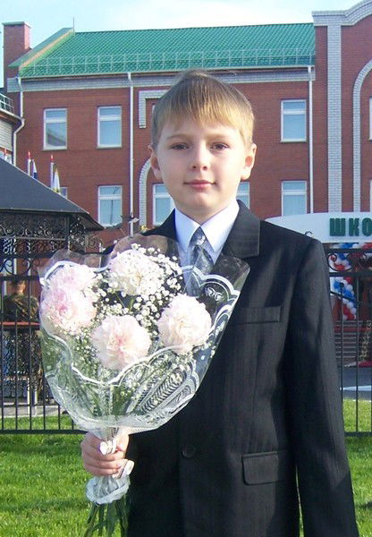 Дмитрий Щёкин