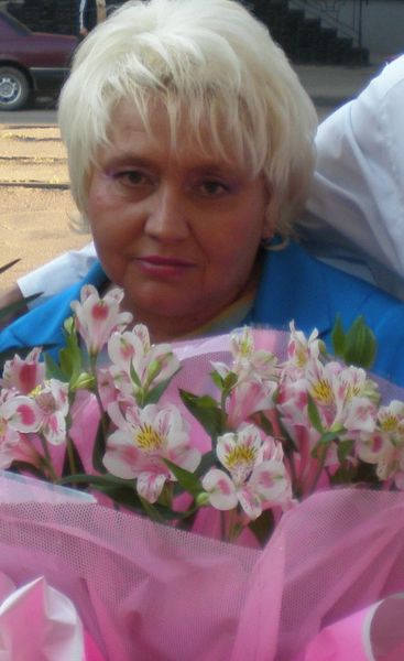 Елена Симак