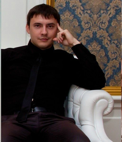 Александр Насекин