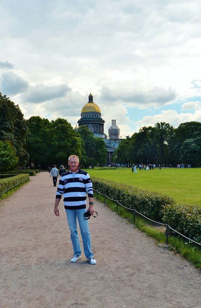 Дмитрий Бажов